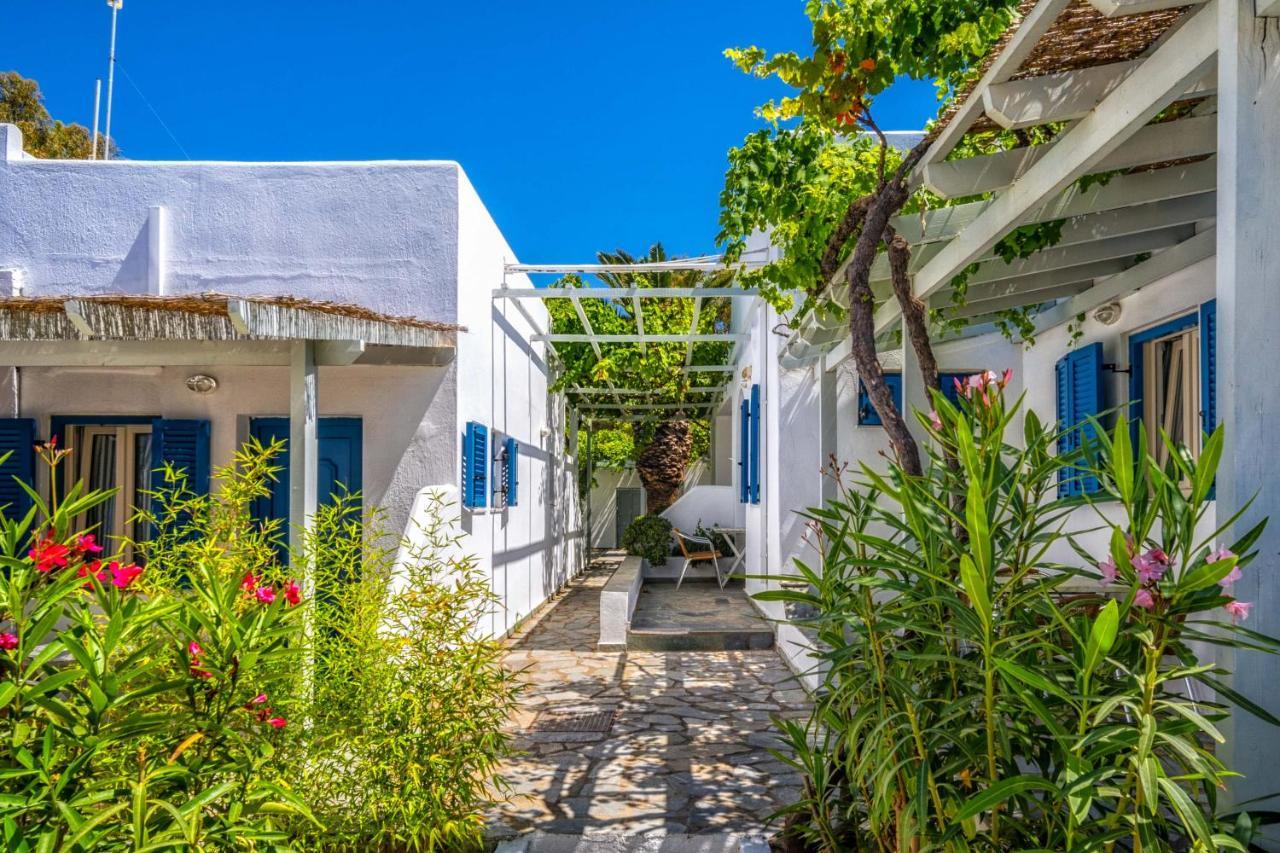 Coralli Seaside Resort Livadakia Dış mekan fotoğraf