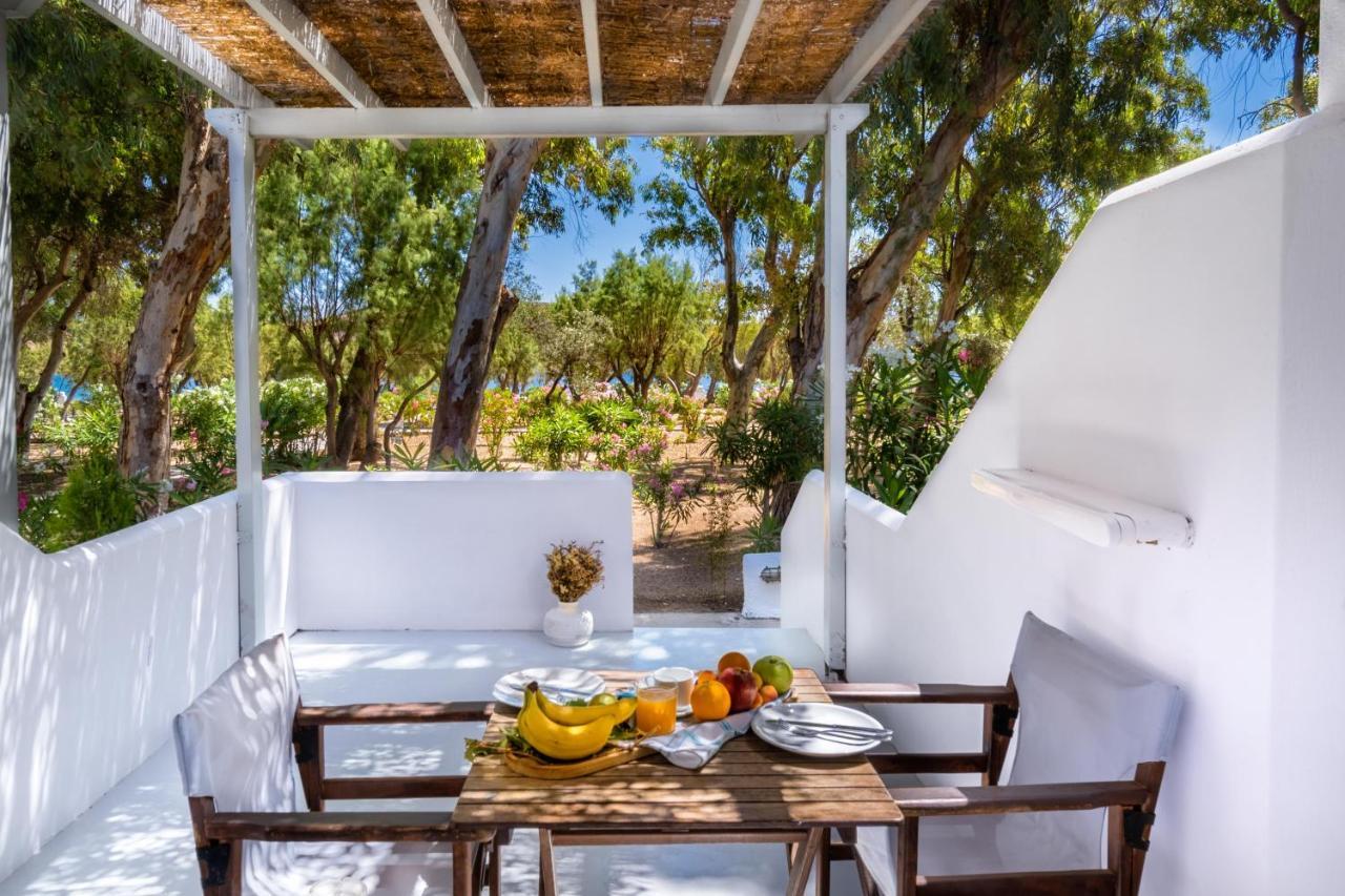 Coralli Seaside Resort Livadakia Dış mekan fotoğraf