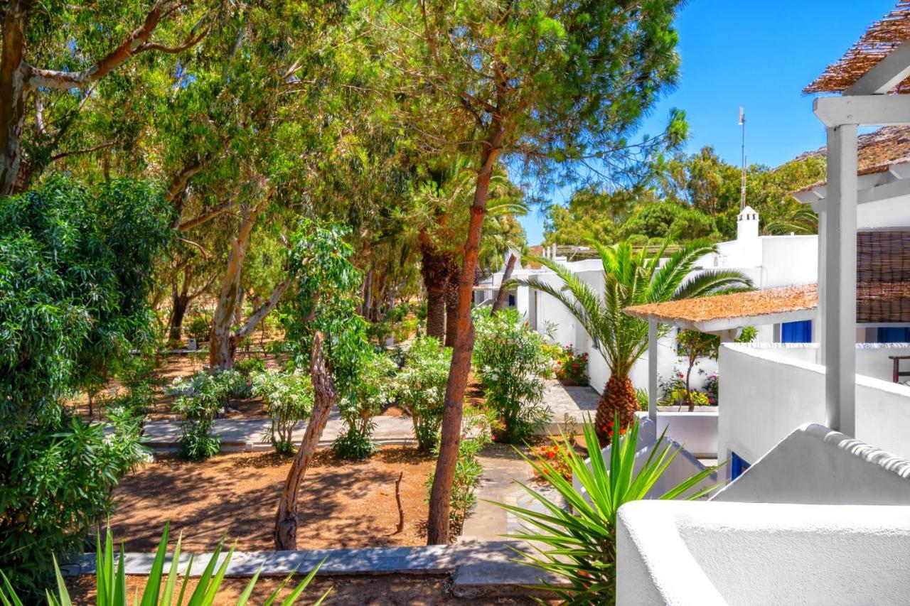 Coralli Seaside Resort Livadakia Dış mekan fotoğraf