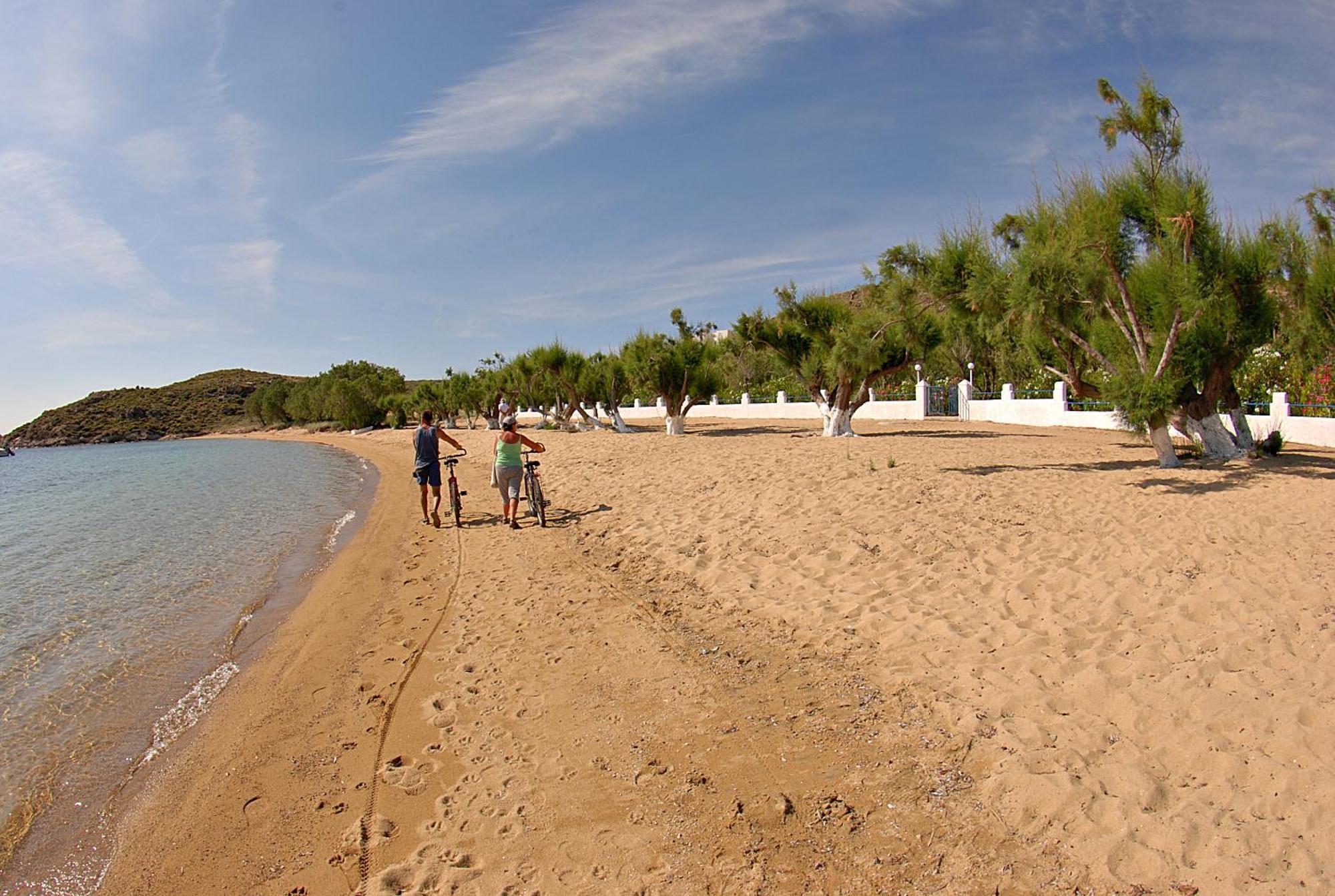 Coralli Seaside Resort Livadakia Dış mekan fotoğraf