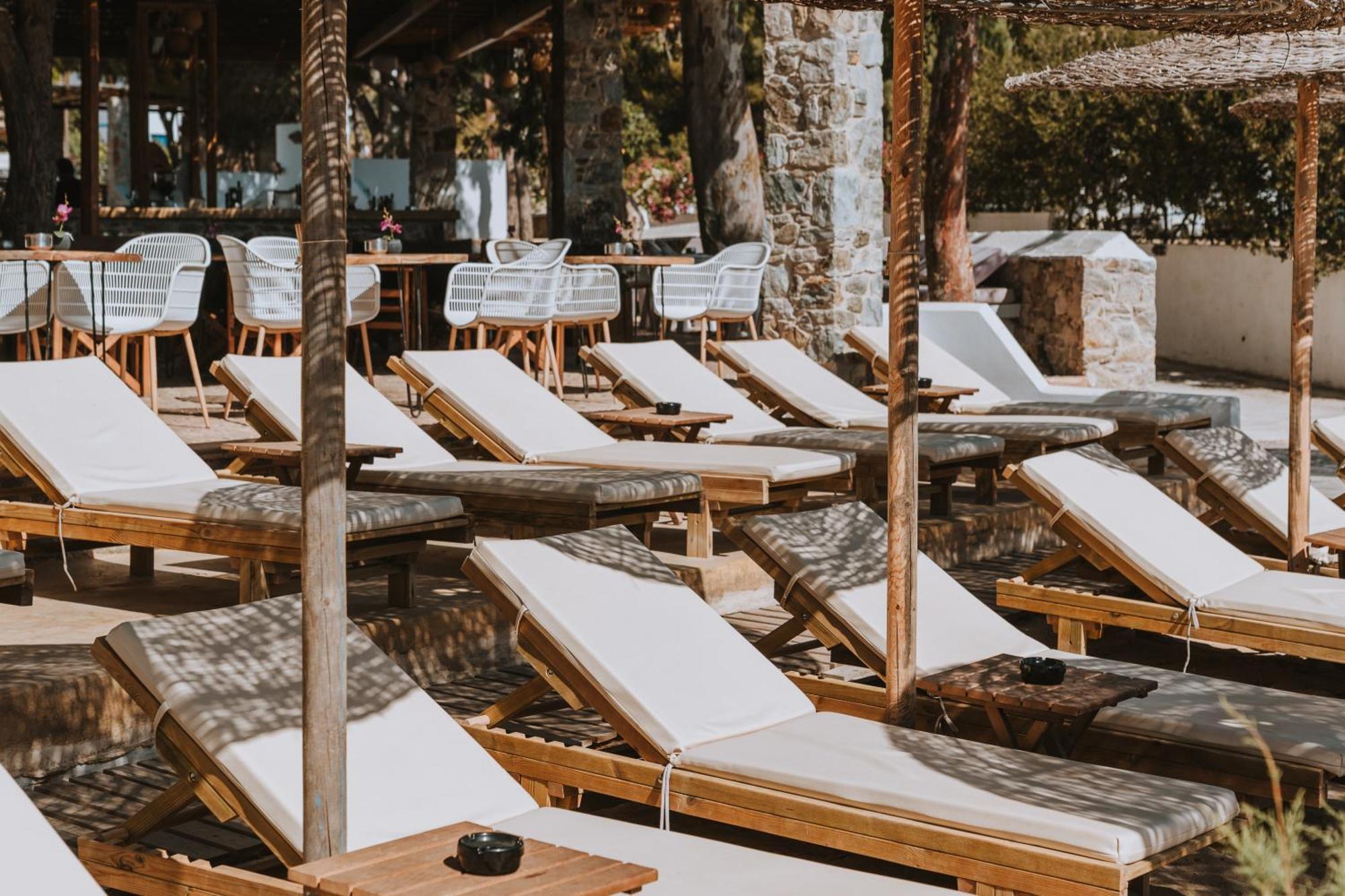 Coralli Seaside Resort Livadakia Dış mekan fotoğraf